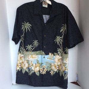 Winnie Fashions Hawaiian shirt medium button down
